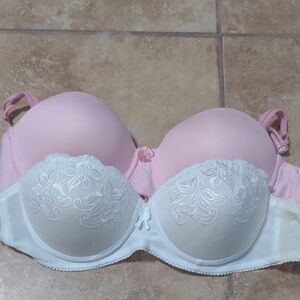 Elegant Pink and White Lace Bra -34B